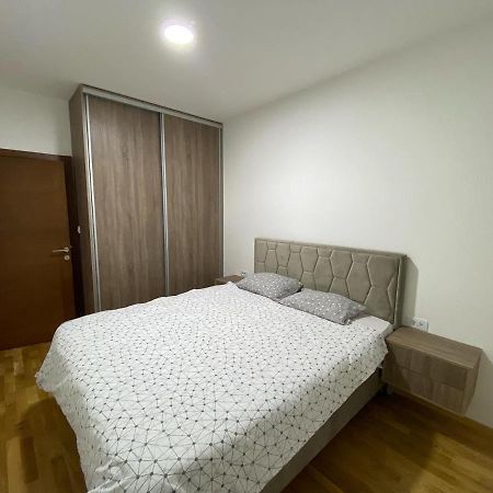 Stylish Charming Apartment Podgorica Exterior photo